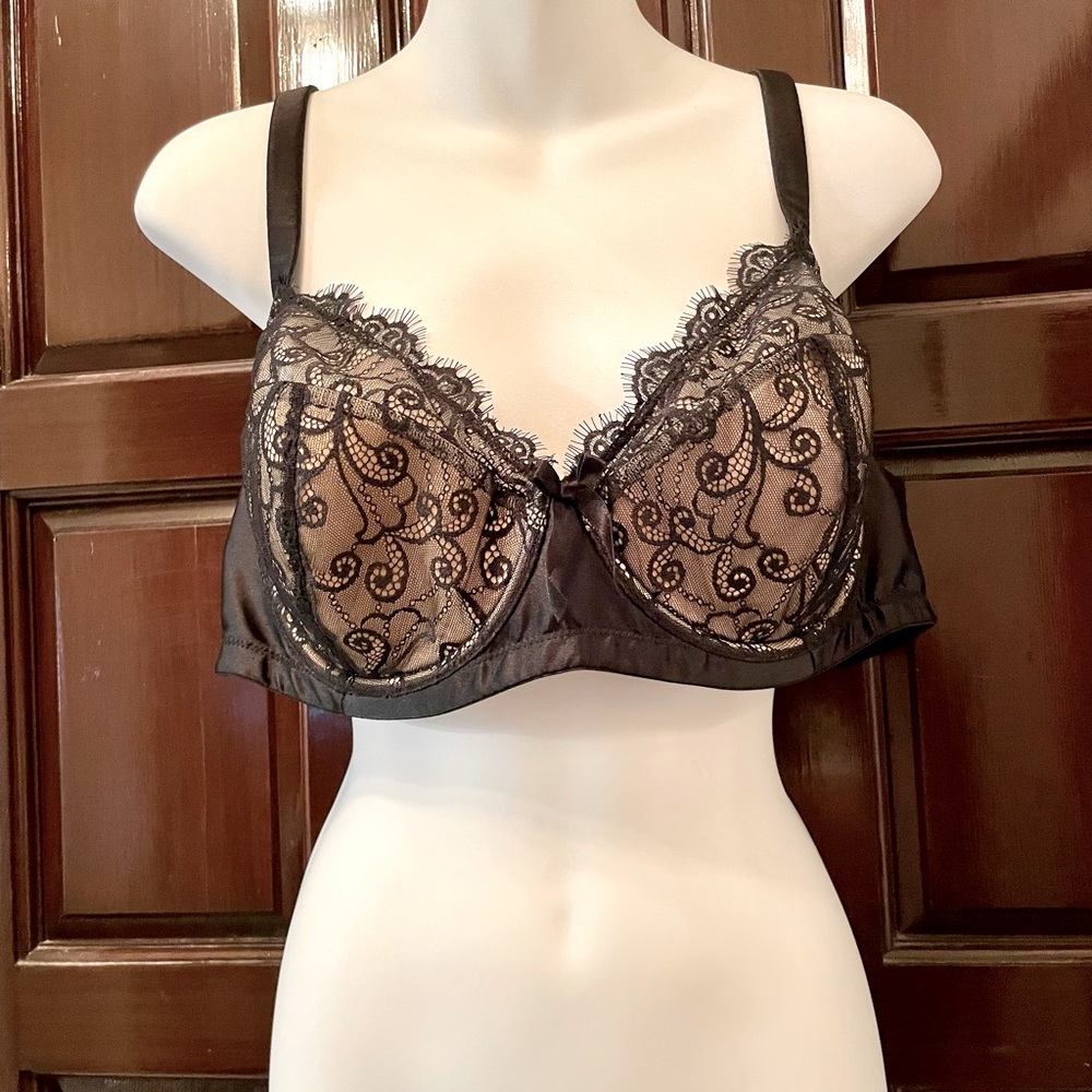 NWOT Black Cacique Underwire Bandeau Bra  Size 40DD